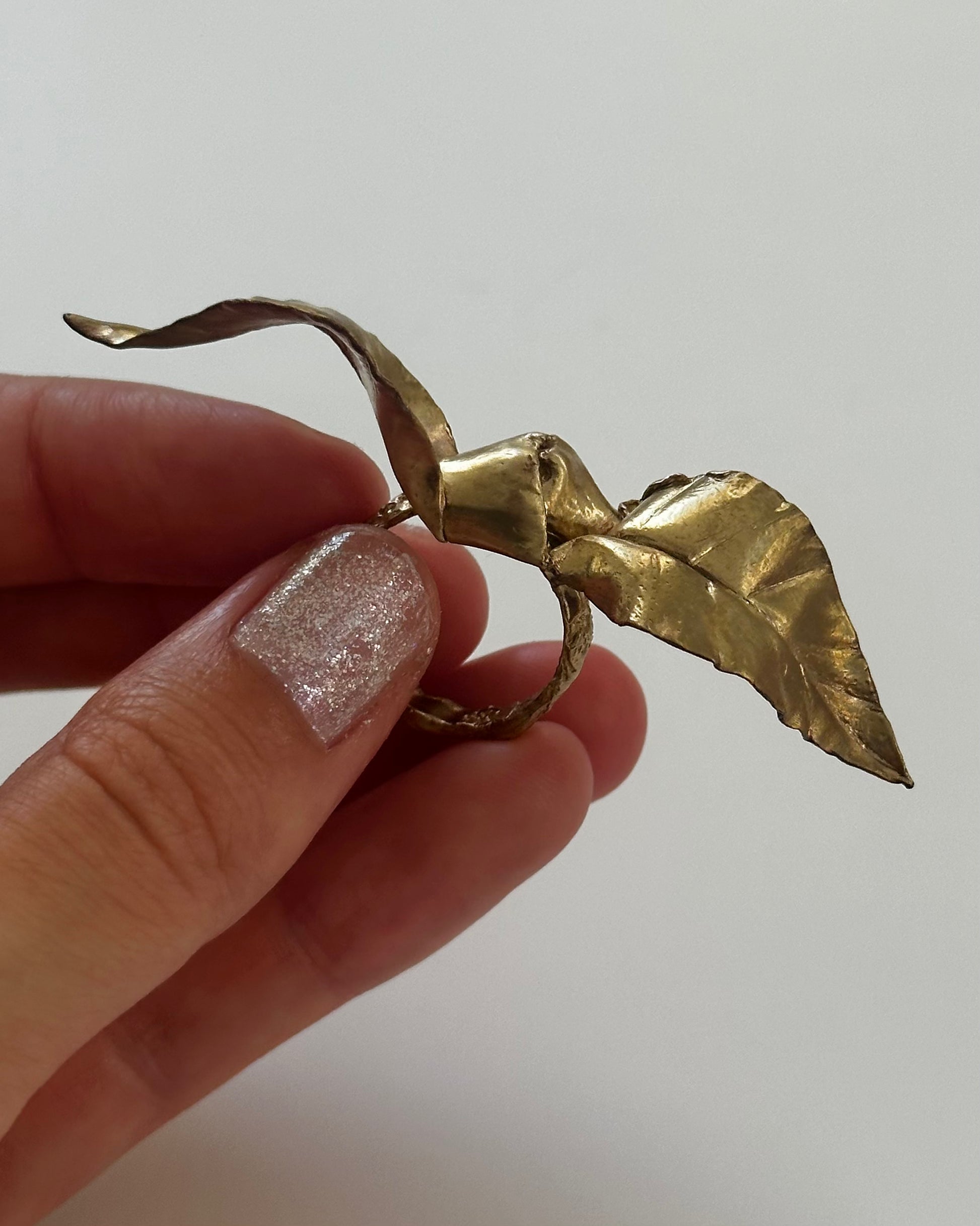 Leaf Bow Ring