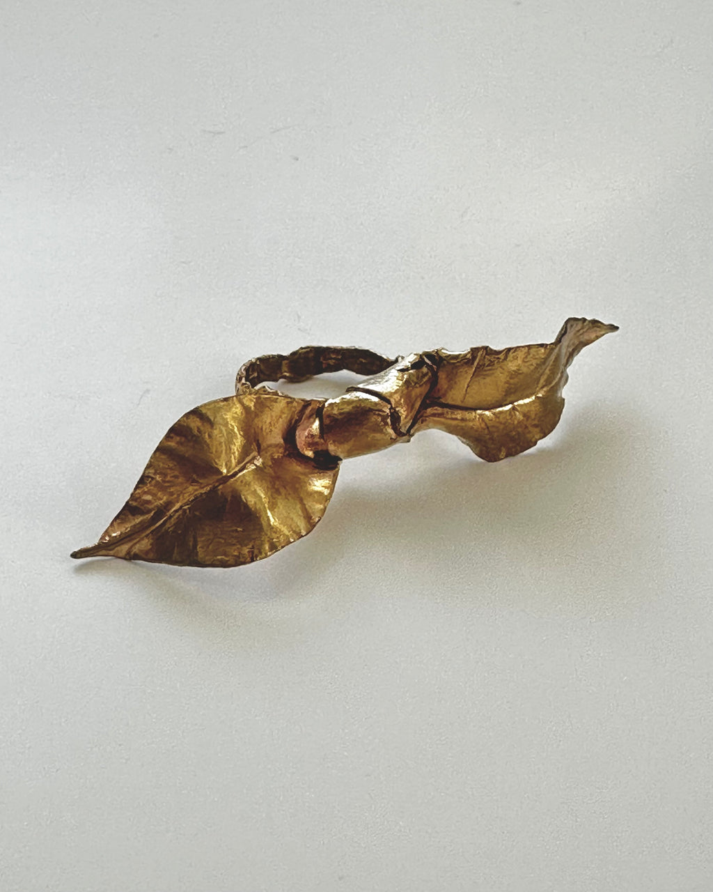Leaf Bow Ring