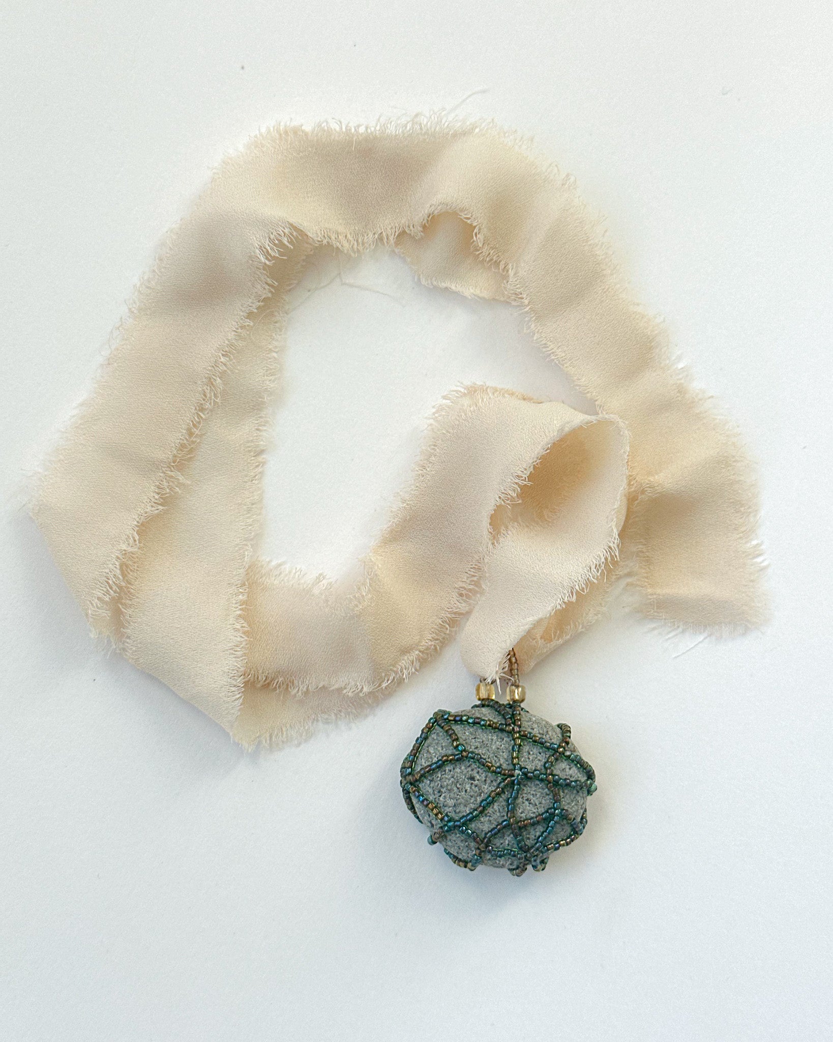 Bound Rock Necklace no.14